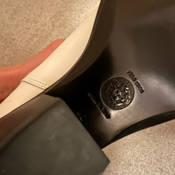 Versace UNISEX Western ankle boots NEW (AUTHENTIC) - Picture 7 of 16